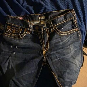 Stylish jean shorts